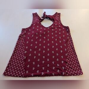 Old Navy Burgundy Floral Flowy Tie Back Sleeveless V-Neck Top. Size M. Like New!